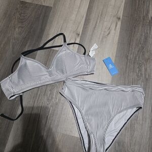 Cupshe Monochrome Striped Bikini Set